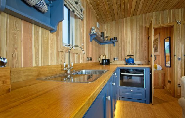 Kitchen with solid wood worktop