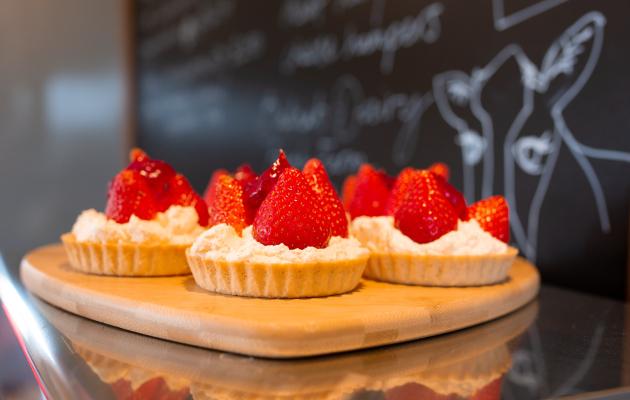 strawberry tarts in the 1littlefarm shop